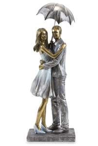 Figurka zakochani pod parasolem 4